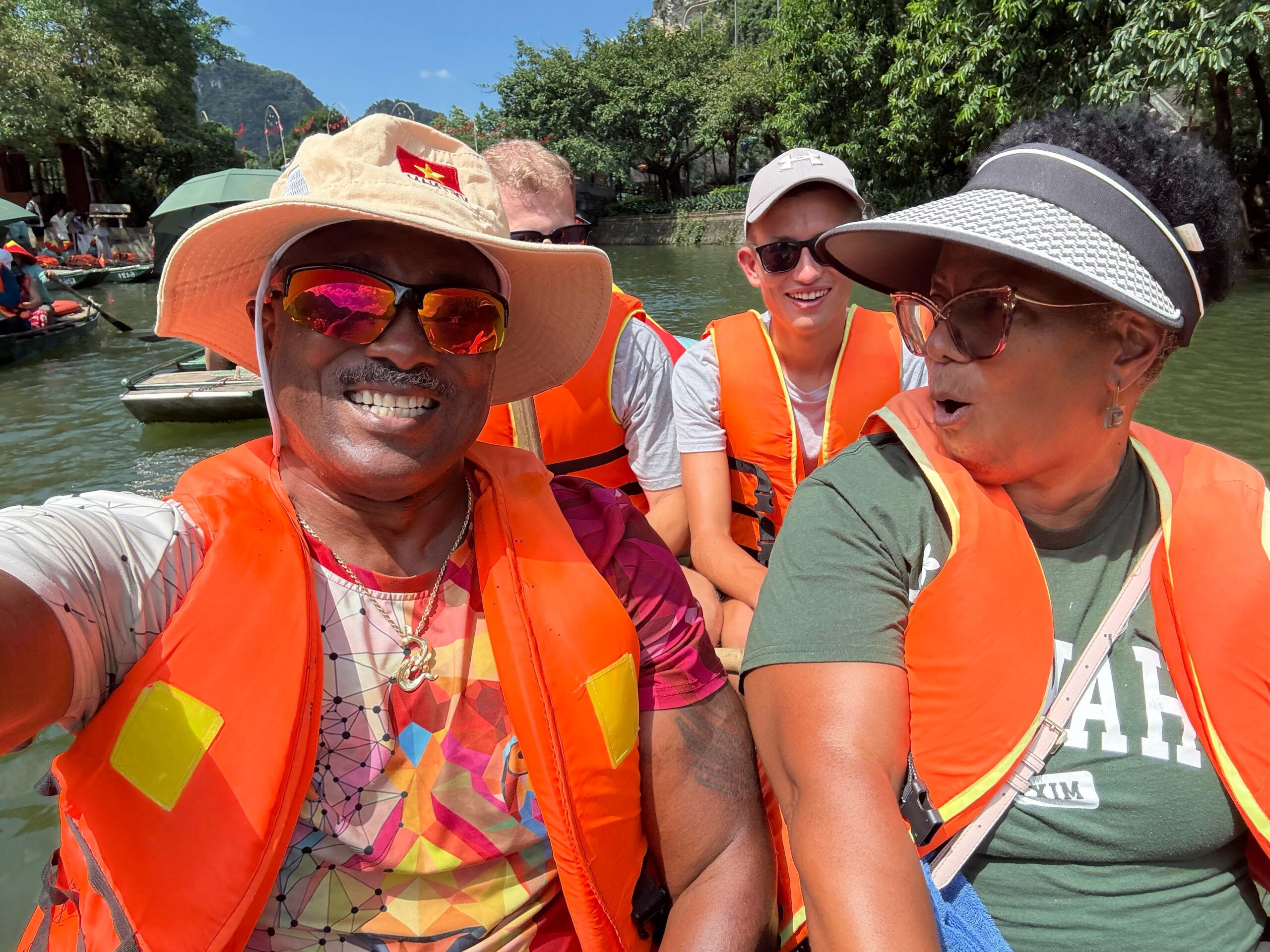 WhatsApp Image 2025-10-14 at 14.14.27_c26f29de