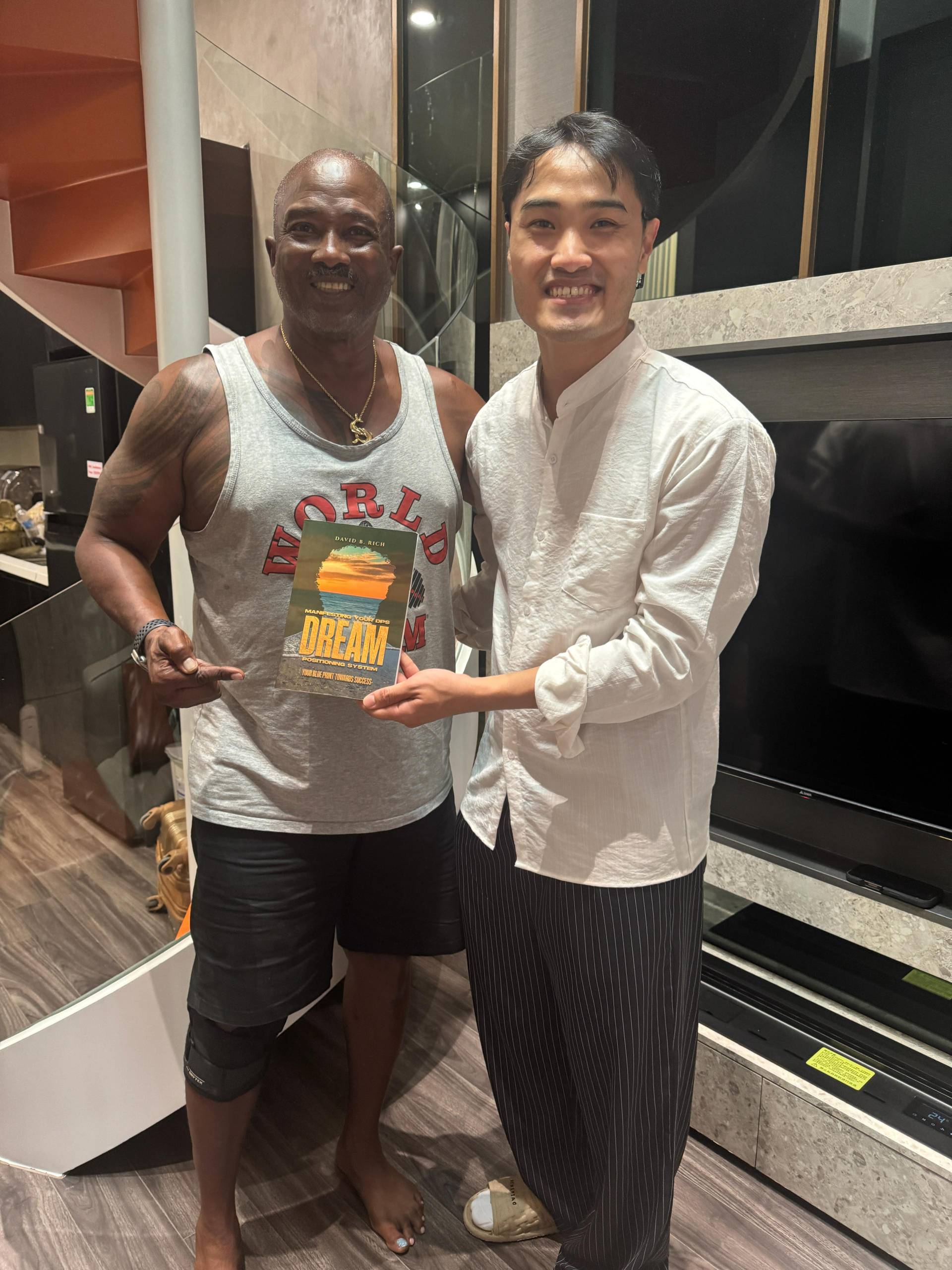 WhatsApp Image 2025-10-14 at 14.14.27_e7643383 (2)